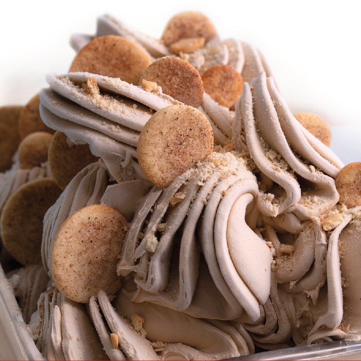 decadent-chocolate-mousse-dessert